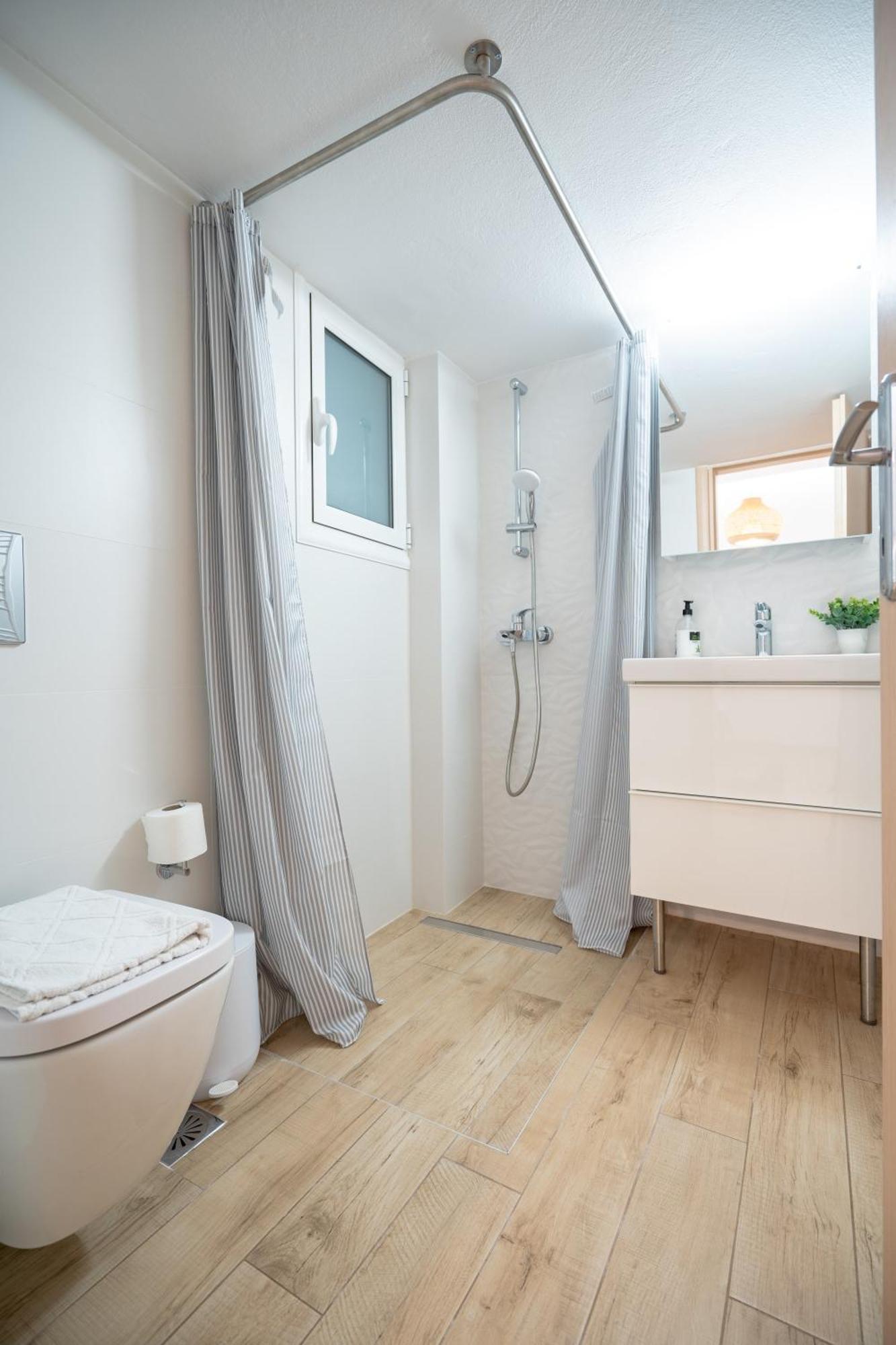 Athens Central Train Station Flat For 4 Persons Экстерьер фото